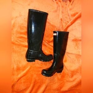 Hunter Glossy Black Rain Boots